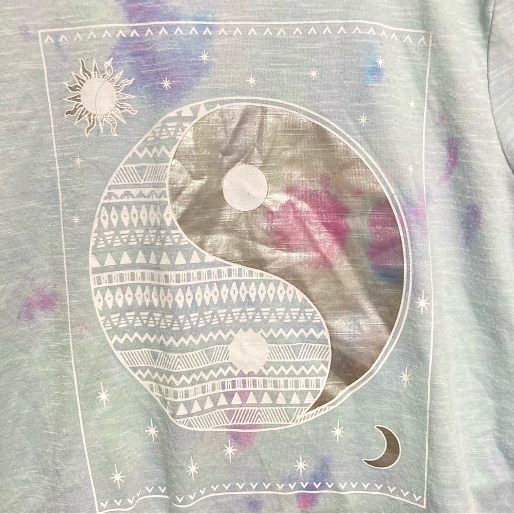 MUDD Girls Yin Yang Celestial Tie Dye Blue White Silver Tshirt Medium Size 8